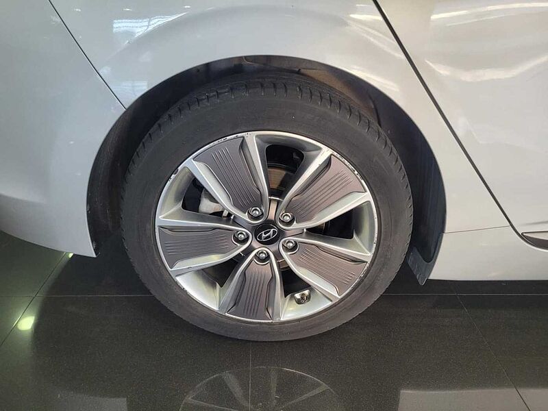 Hyundai IONIQ 1.6 GDI HEV Tecno DT